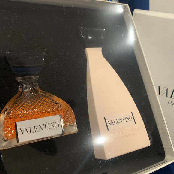 VALENTINO by Valentino - Picture 3 of 8